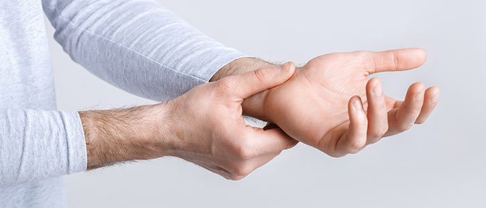 chiropractic care helps patients with carpal tunnel syndrome